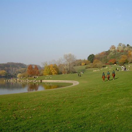 Gite Mella 라쿠르뇌브 외부 사진
